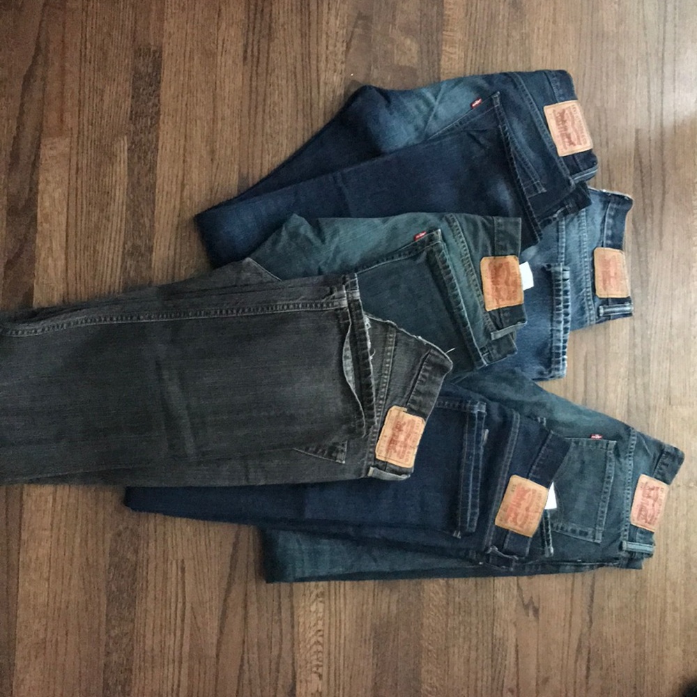 🚫sold🚫Bundle of Levi’s W32 L34